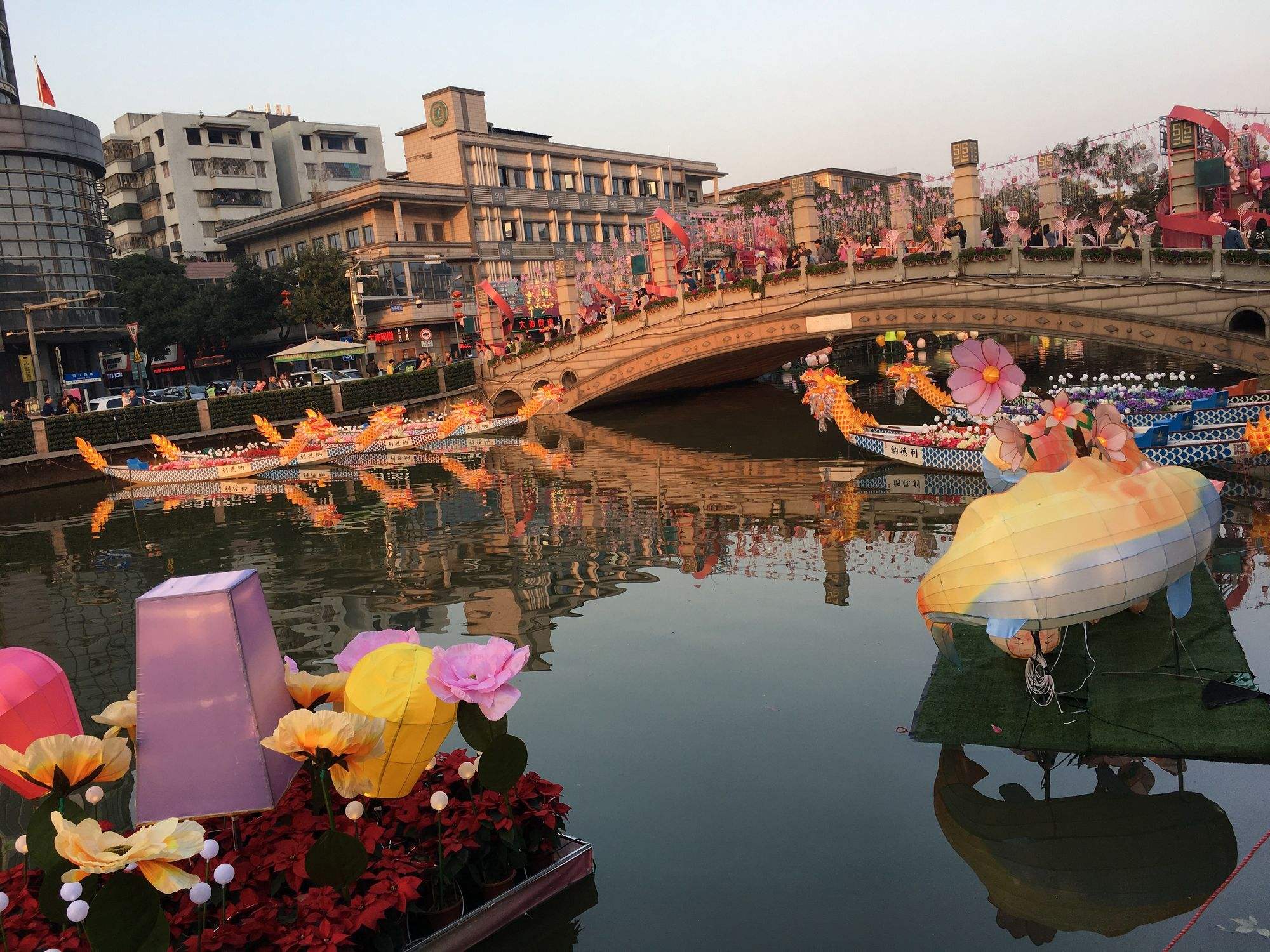 水上花市(花市文什么意思)