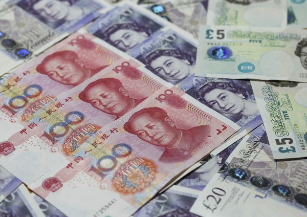 十万人民币折合英镑多少(十万英镑兑换人民币是多少)