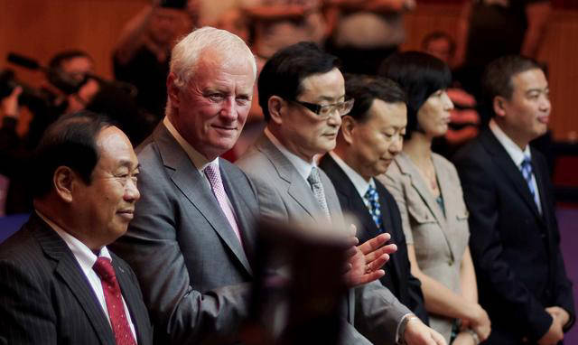 世界台联(世界台联商议!除名四个中国人,丁俊晖世界排名挺进16)