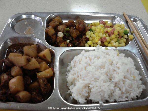 食堂饭菜图片(工作餐实拍图片)